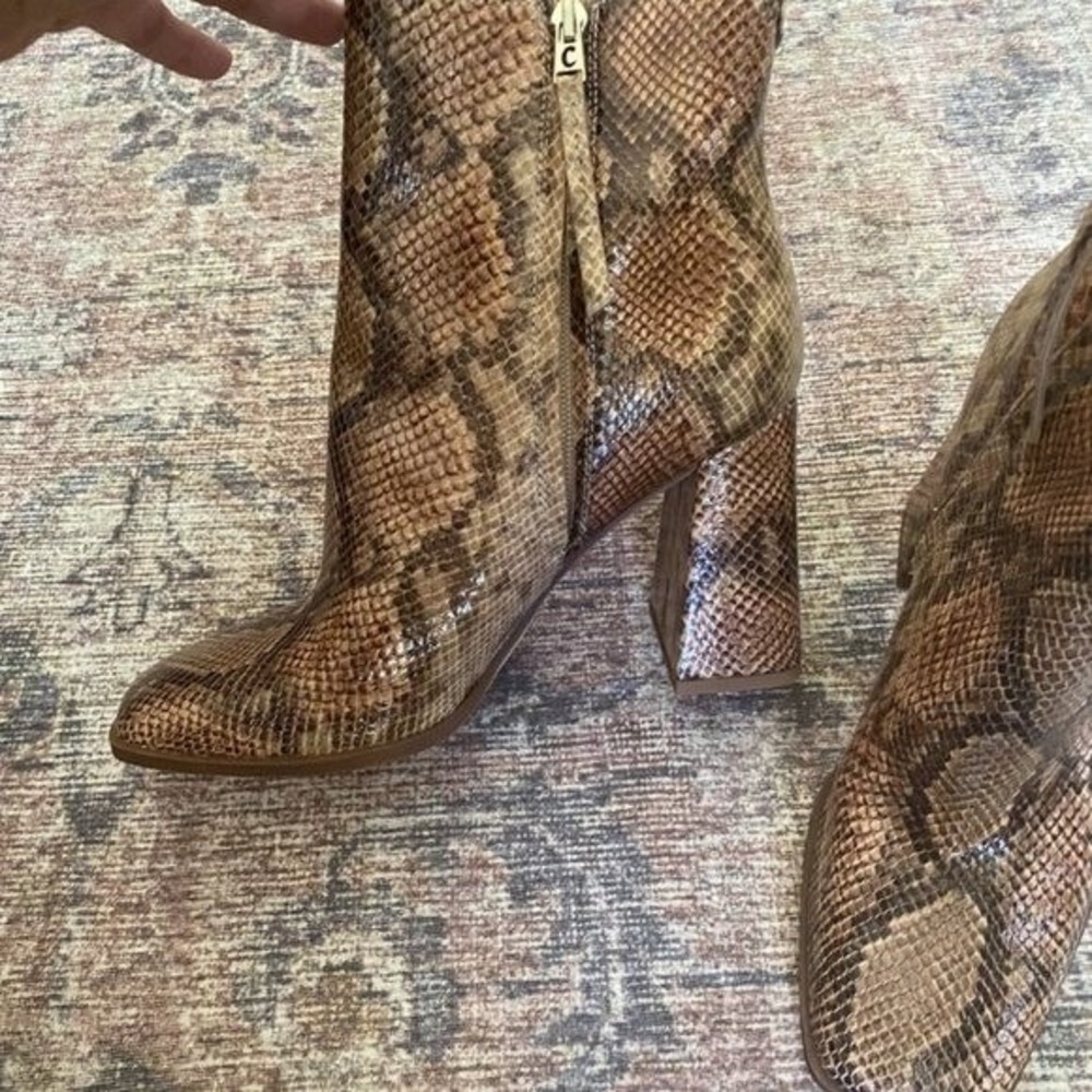 Snake Print Circus by Sam Edelman Women's Pascha Ankle‎ Boot SZ 8.5 - Picture 4 of 9